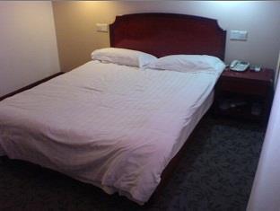 Jingyue 99 Inn Shanghai Pudong Airport Shiwan Branch Шанхай Екстериор снимка